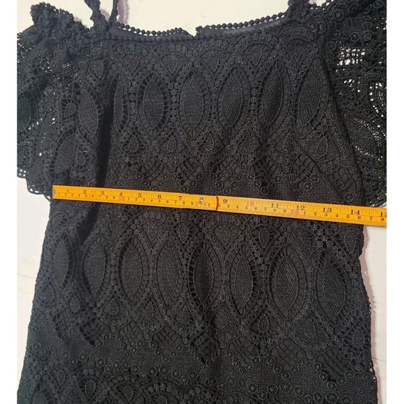 White House Black Market Off Shoulder‎ Crochet Lace Mini Dress Women's 2 Black - Picture 6 of 8